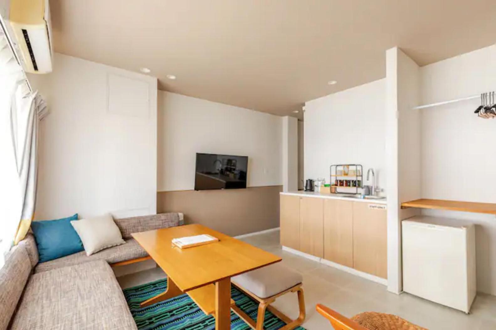 8B Hotel -Osaka Nishikujo Apartment- Экстерьер фото